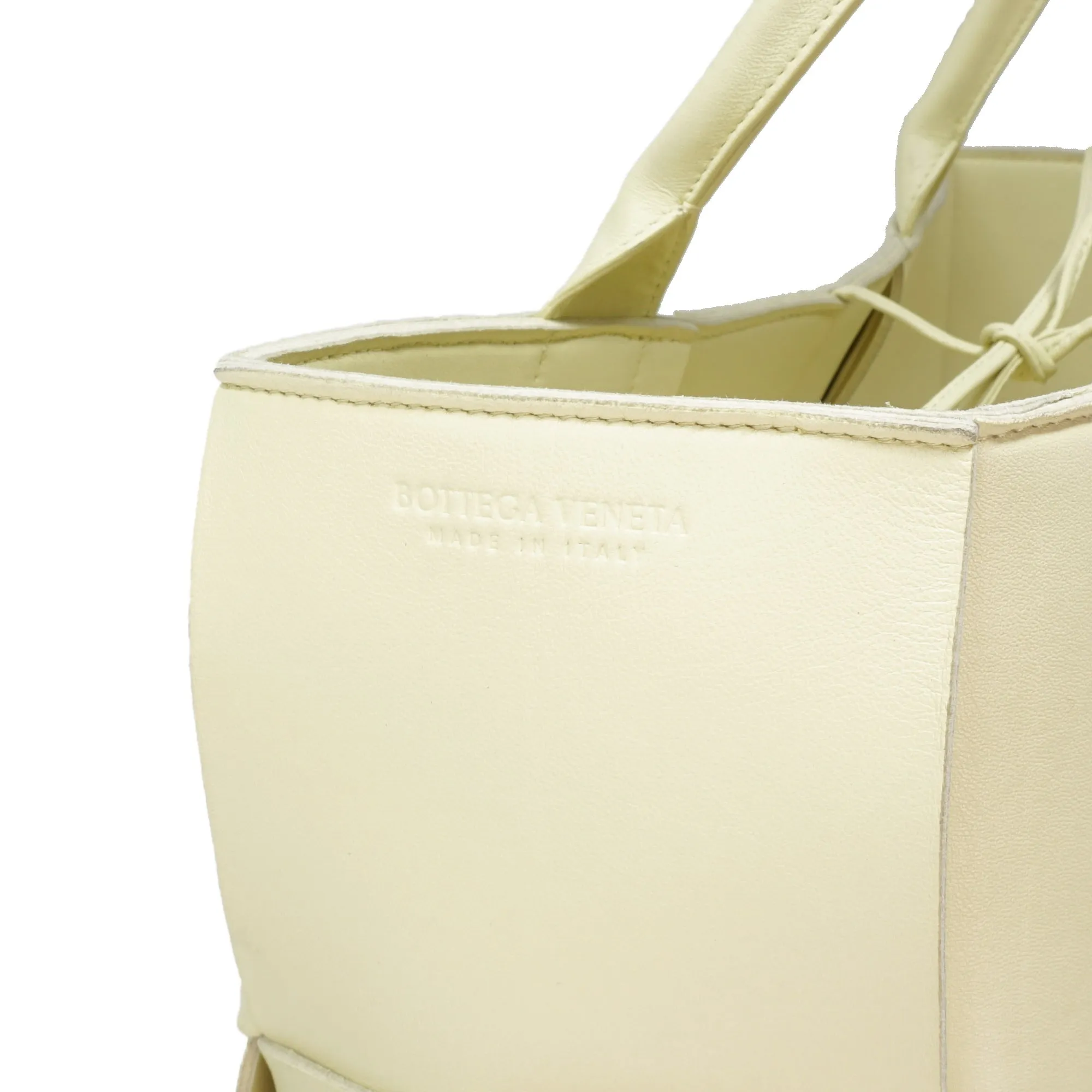 Acro Medium Shopper