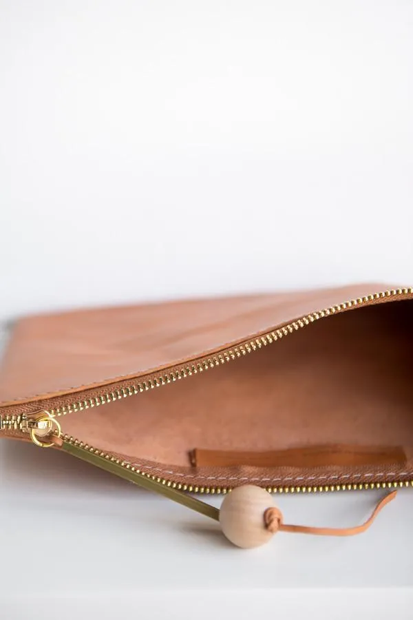 Belota Leather Pouch