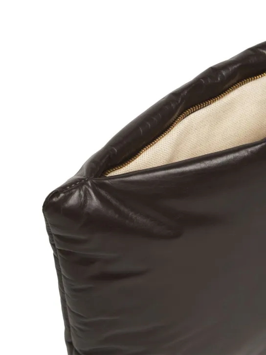 Bottega Veneta   Pillow leather clutch 