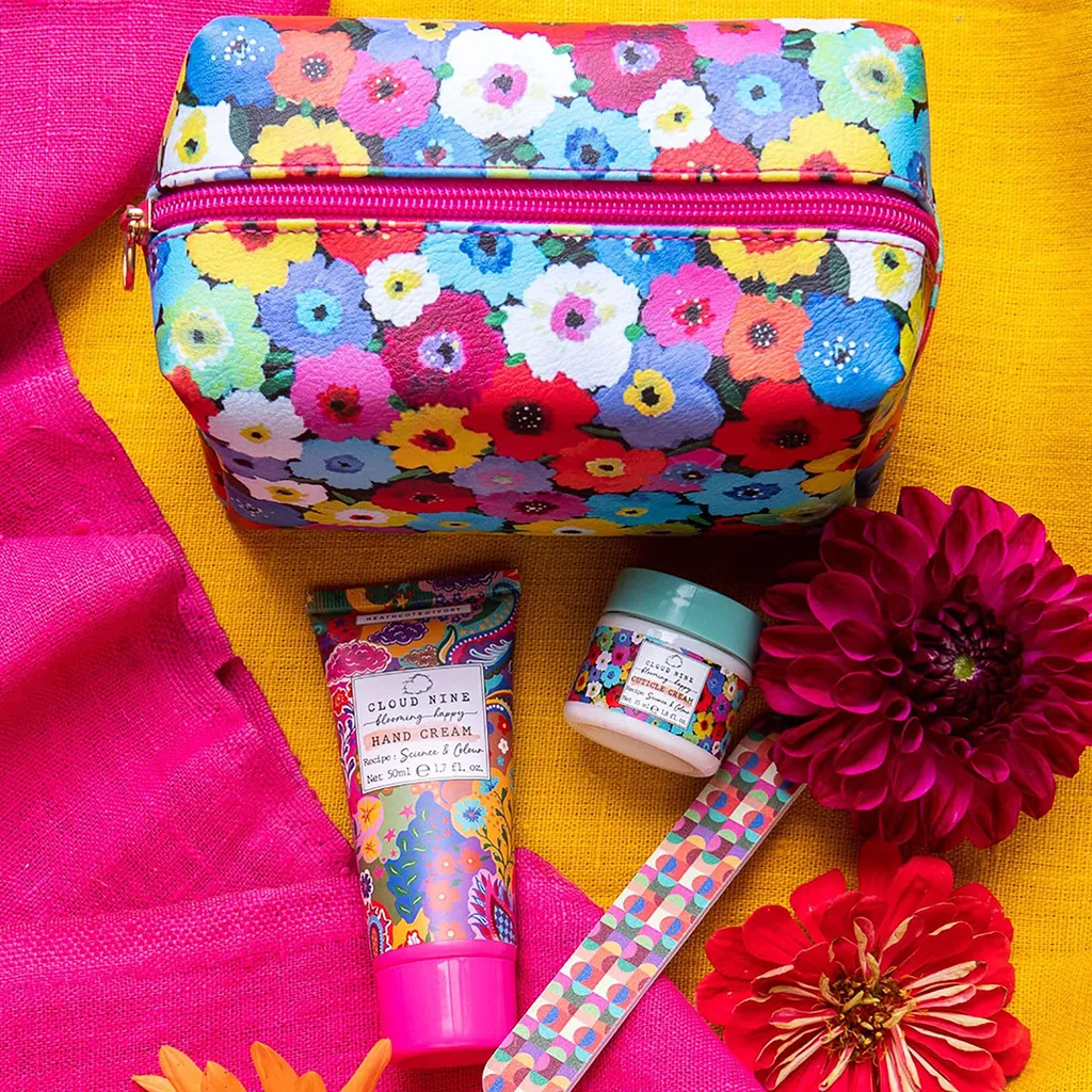 Cloud Nine Hand & Nail Care Bag