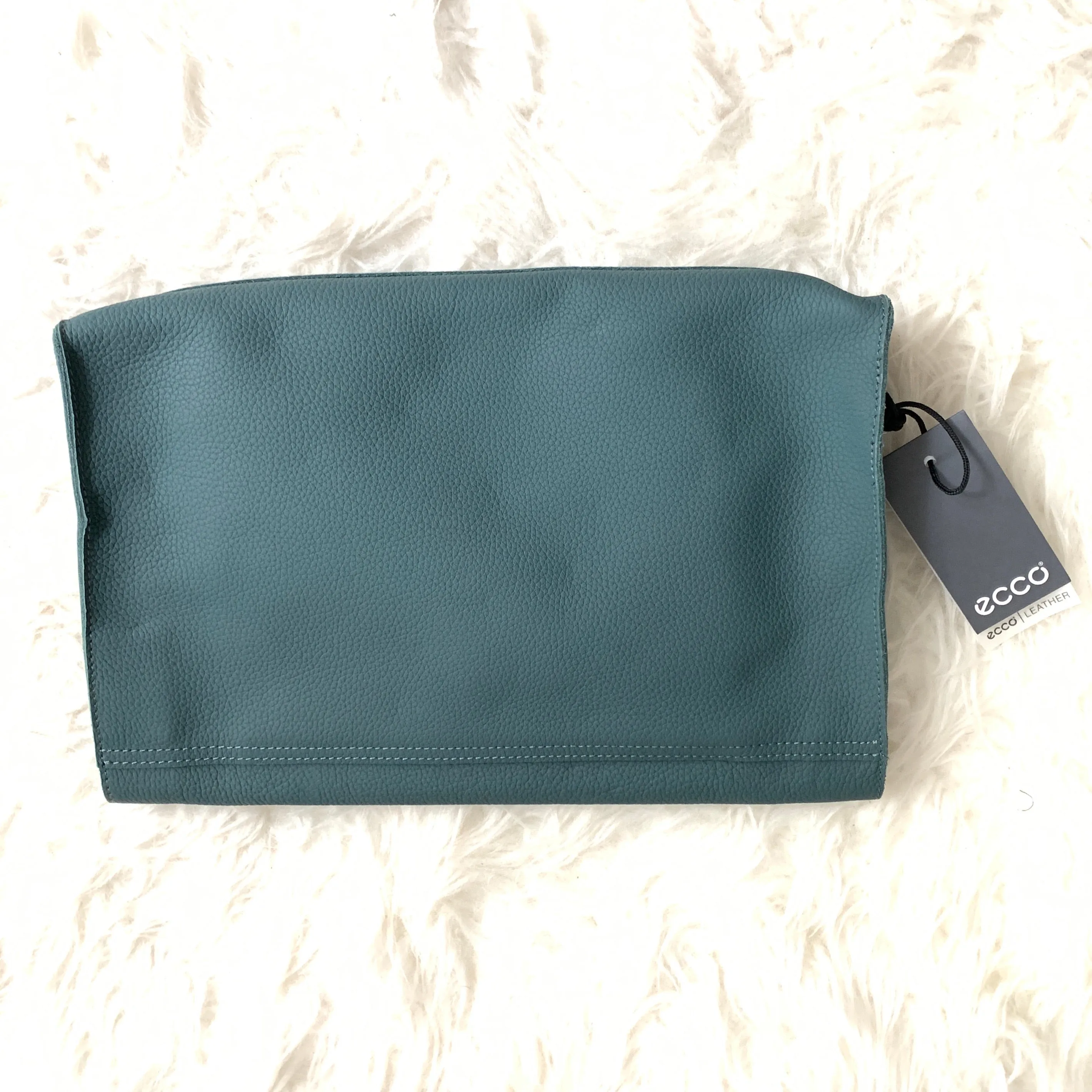 Ecco Cow Leather Clutch NWT