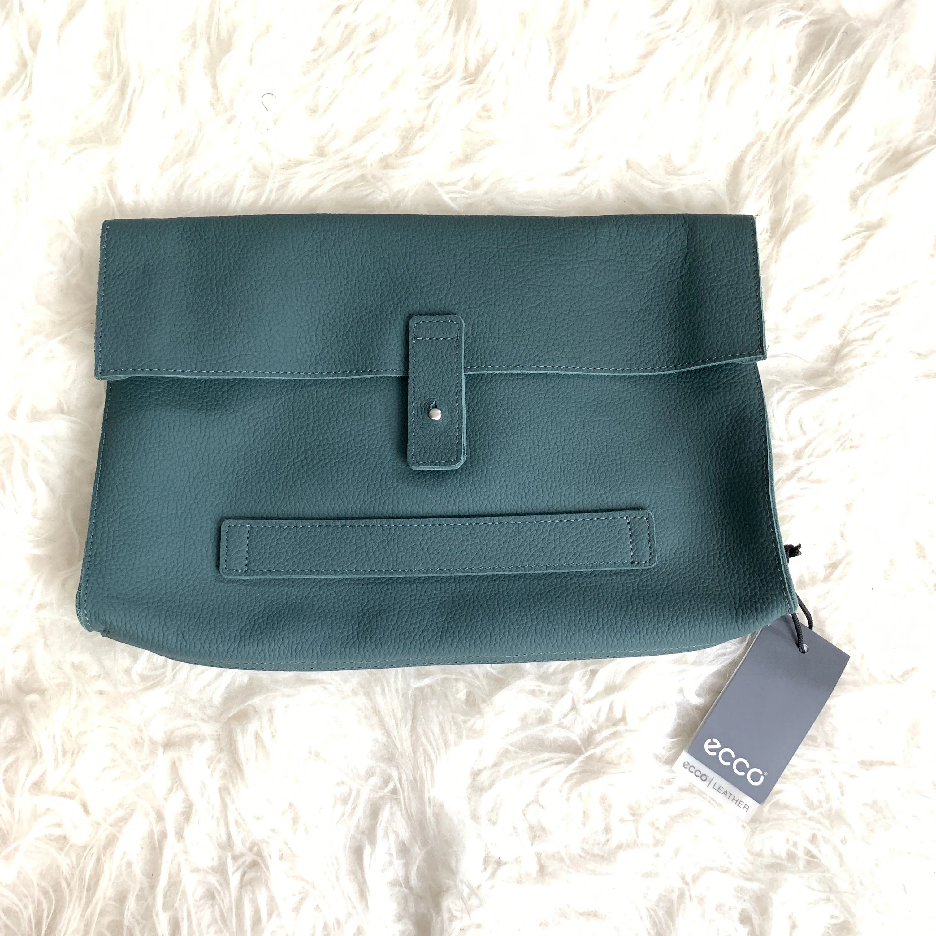 Ecco Cow Leather Clutch NWT