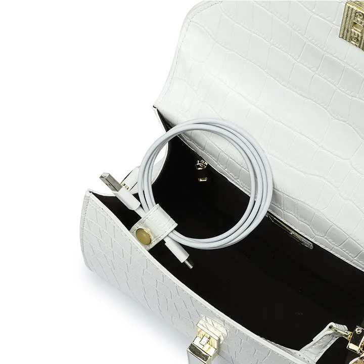 Effortlessly Blends Style Handbag BD 105