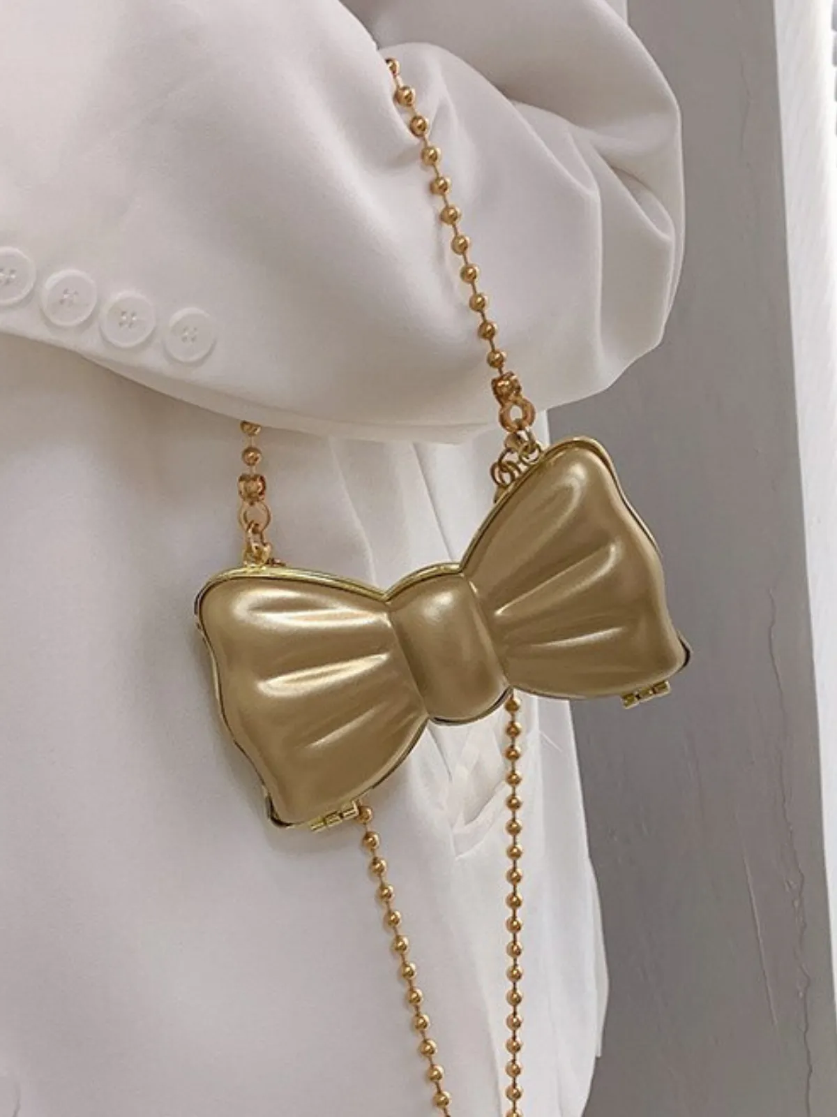 Fashion Gal Glam Bowknot Clutch Bag