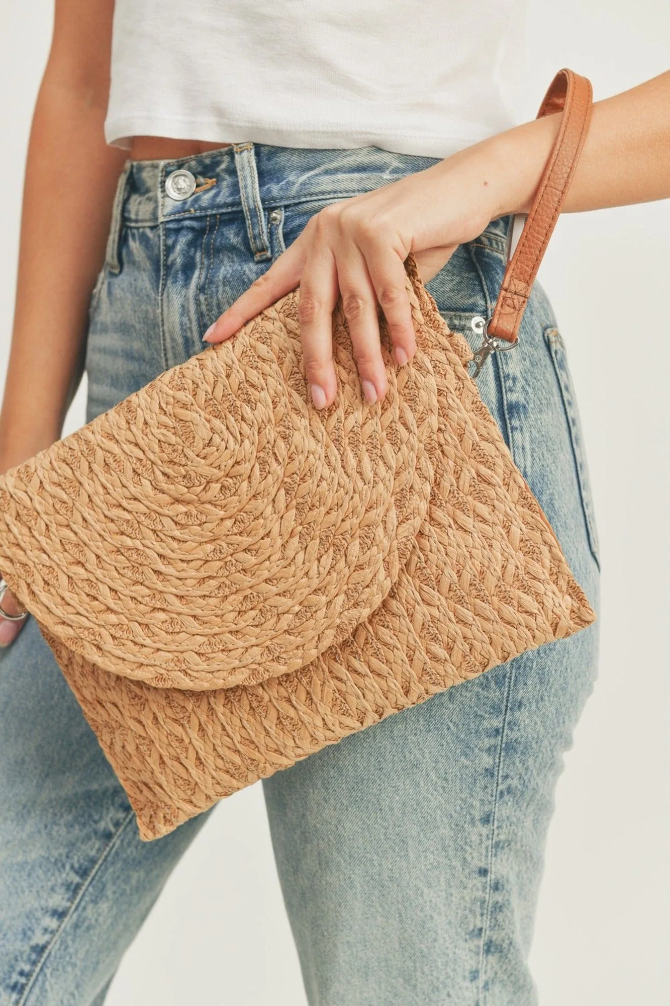 MB0185 Eliza Straw Crossbody/Clutch