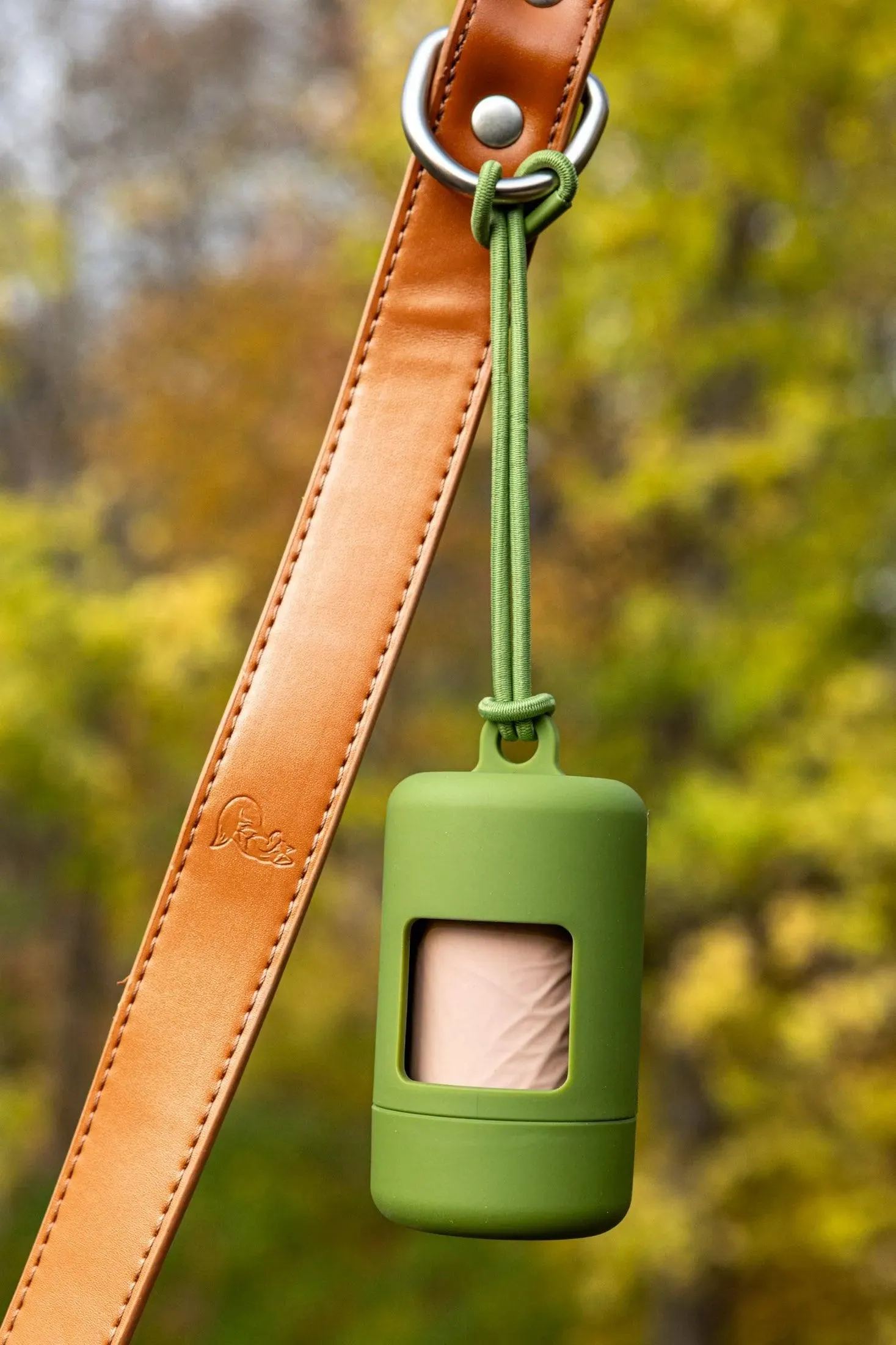 Moss Poop Bag Carrier