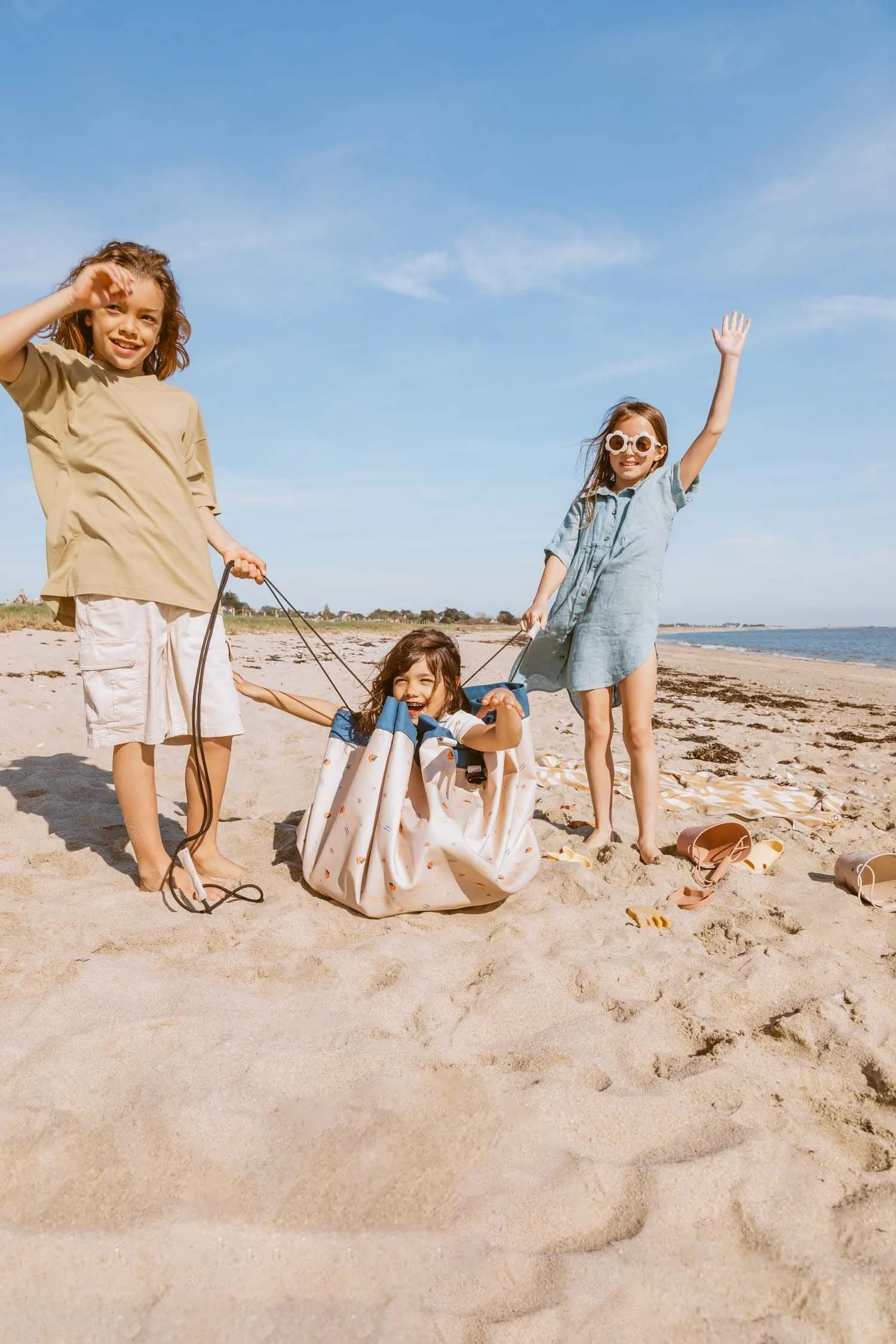 Outdoor storage bag magical days