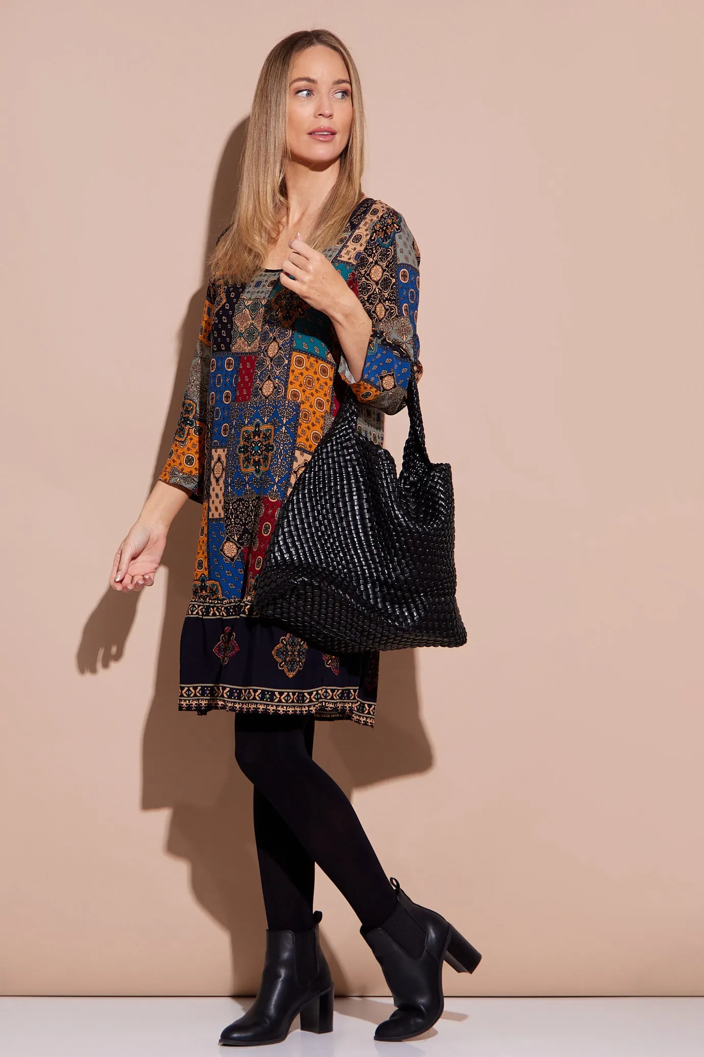 Woven Slouch Bag & Clutch - Black